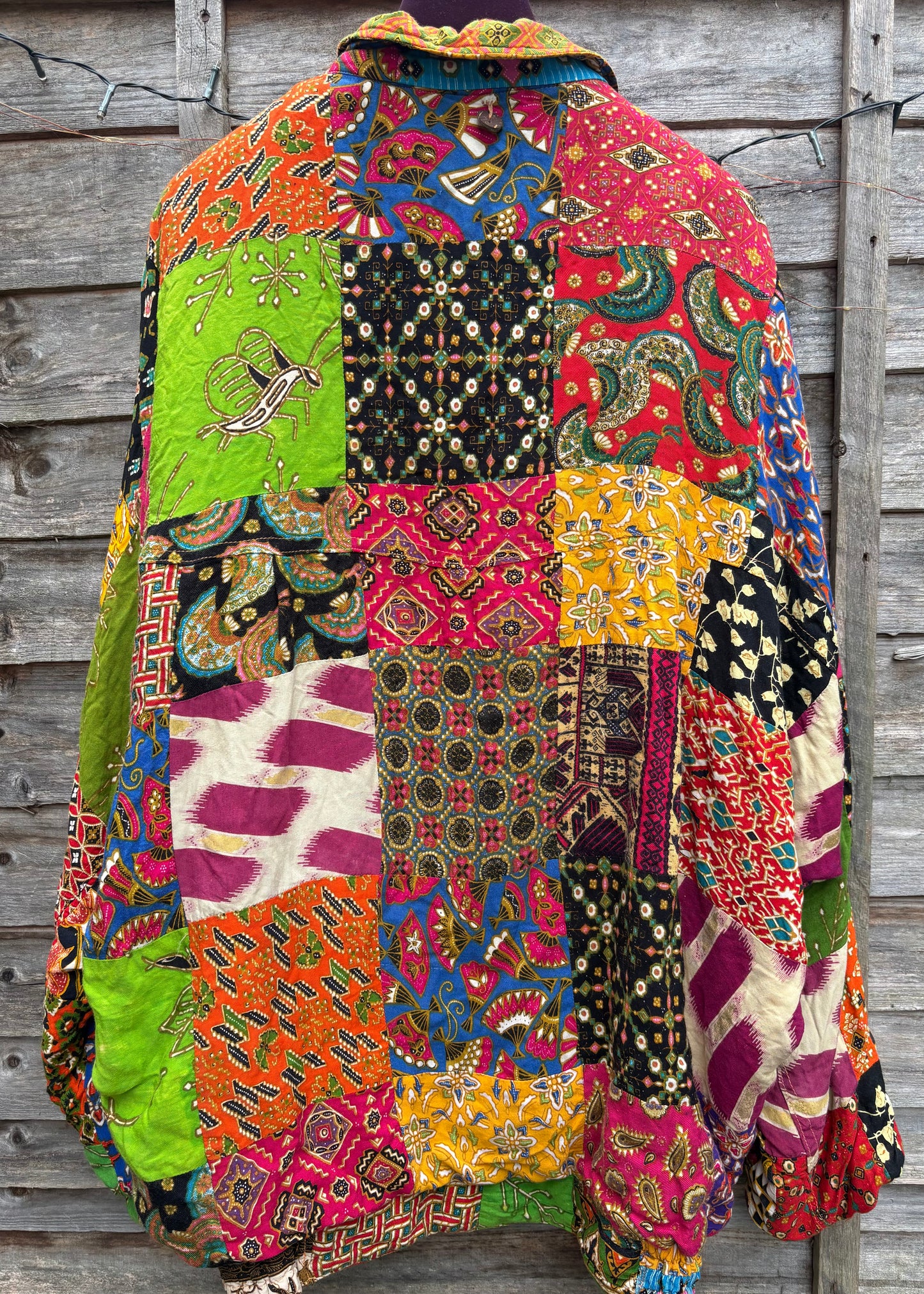 Amazing Vintage Jacket - Free Size