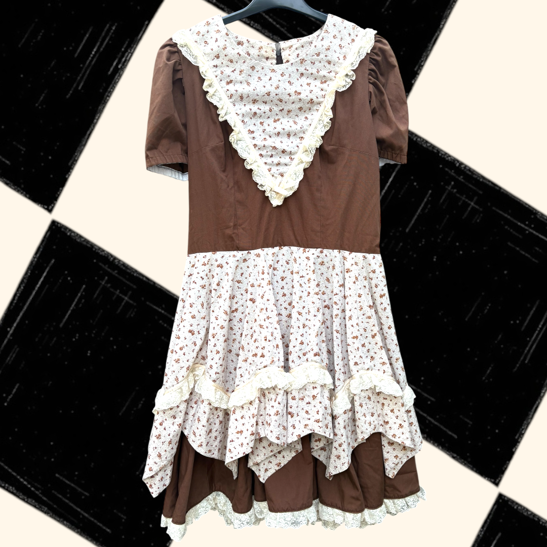 Vintage 70’s Brown and White Lace Dress - size 10-12 fit