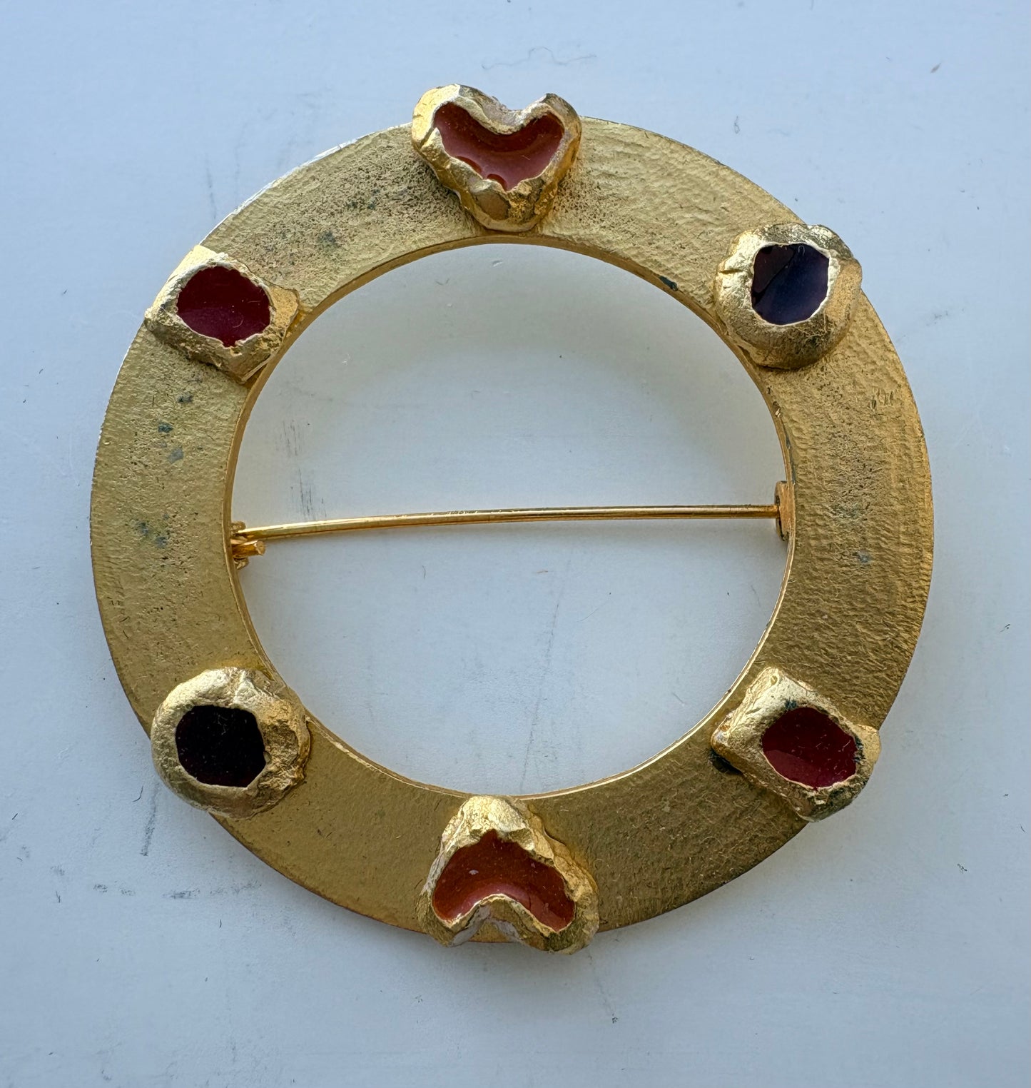 Circles Brooch 1980’s, black and red hearts