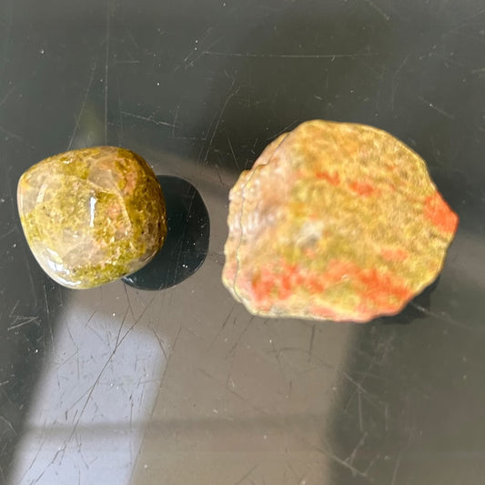 UNAKITE Semi Precious Stones - healing properties.