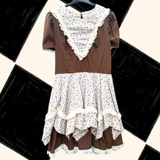 Vintage 70’s Brown and White Lace Dress - size 10-12 fit