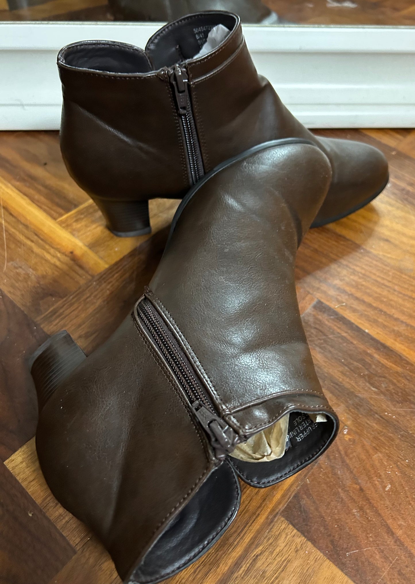 Vintage 1990’s Brown Leather Boots - size 8 (41)